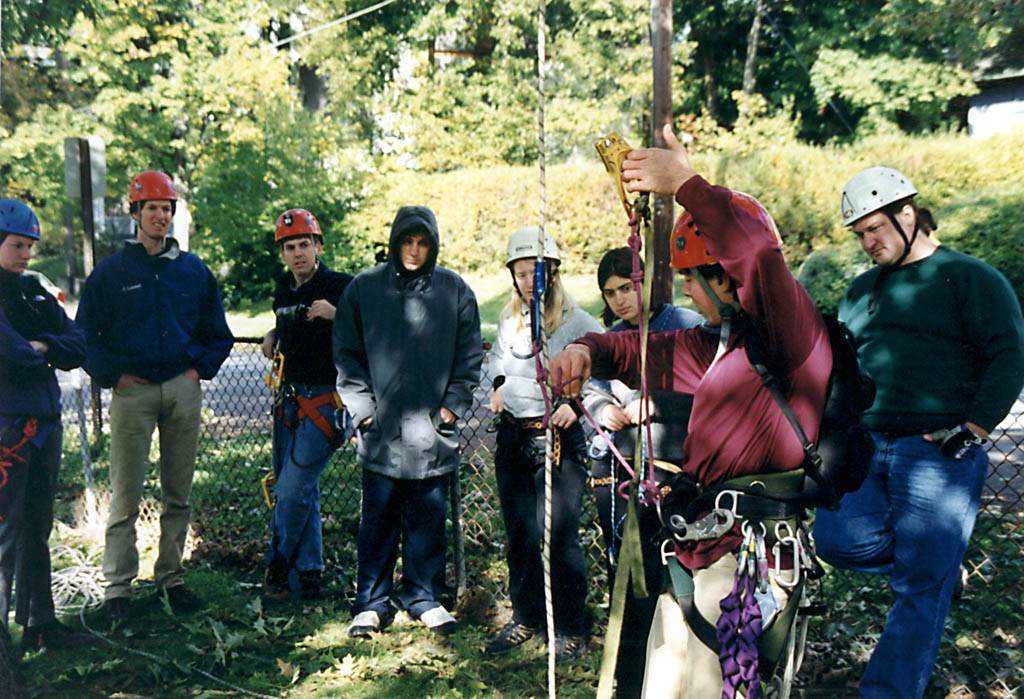 Kelly, Simeon, Jason, Teresa's brother, Becky, Teresa, Brendan and James. (Category:  Tree Climbing)