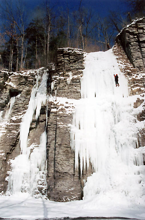 Same shot, with a wide angle lens to get a sense of scale. (Category:  Ice Climbing)