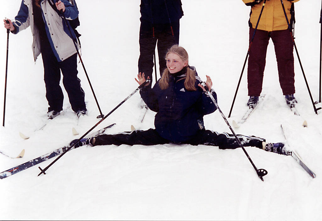 My Spring '04 COE cross-country ski students. (Category:  Skiing)