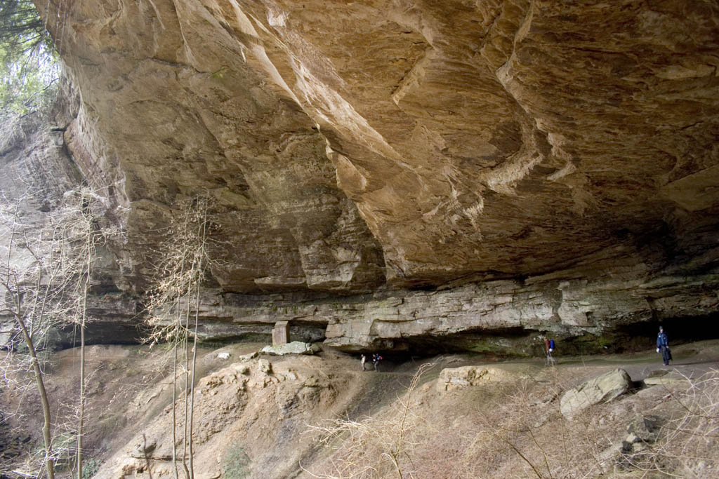 The huge overhang behind Torrent Falls. (Category:  Rock Climbing)