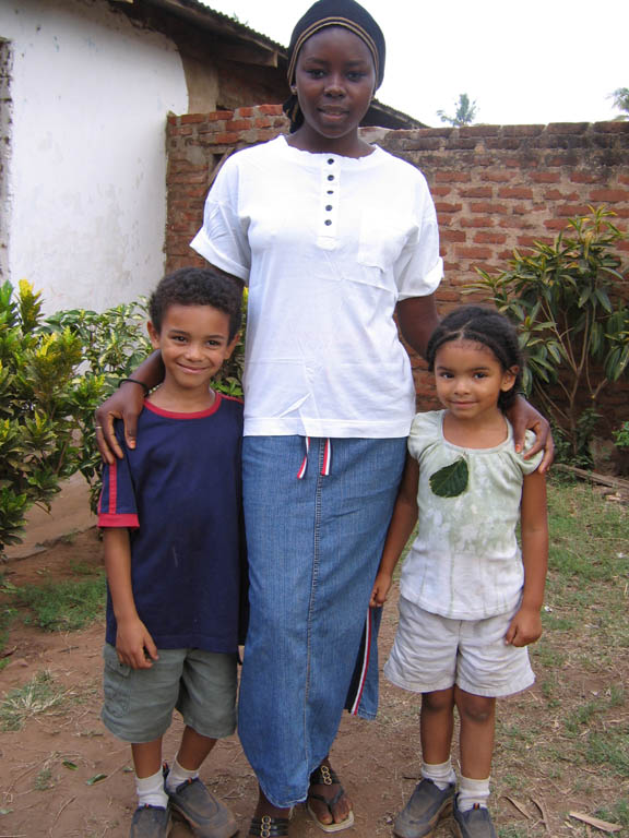 Sophia, Big Fatuma and Nassor (Category:  Travel)