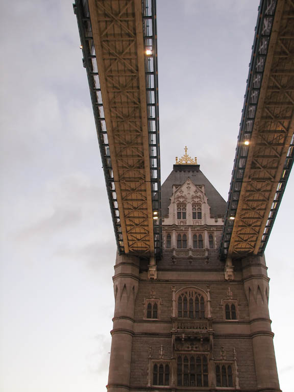 Tower Bridge (Category:  Travel)