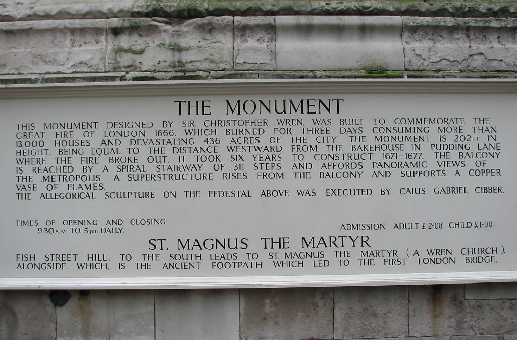 Monument to the Great Fire of London. (Category:  Travel)