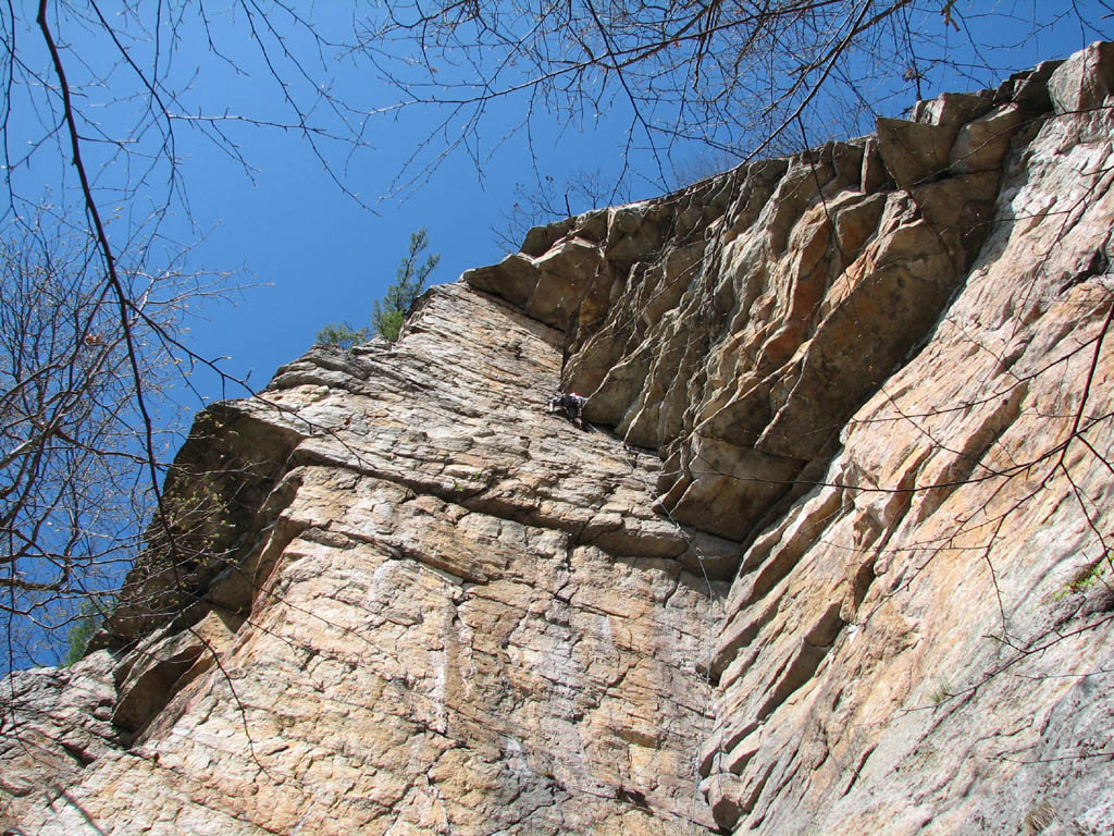 Leading Bonnie's Roof.  Just after pulling the crux. (Category:  Rock Climbing)