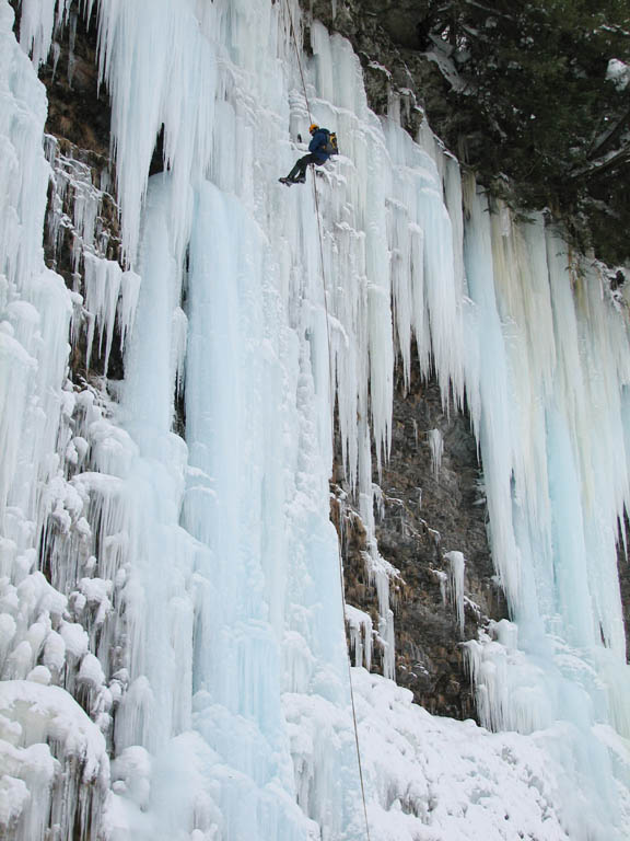 Keith rappelling Mate, Spawn and Die. (Category:  Ice Climbing)