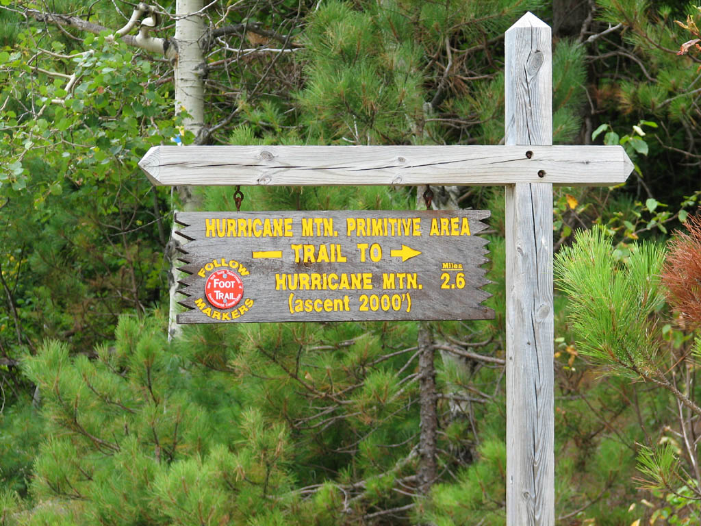 Hurricane Mountain trailhead.  Note that is isn't the trailhead for climbing at Hurricane Crag. (Category:  Rock Climbing)