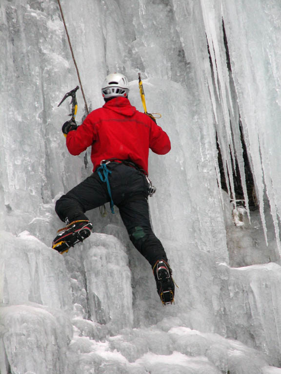 Salmon Runs (Category:  Ice Climbing)