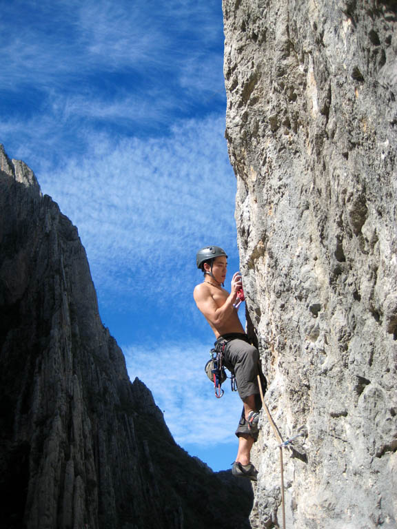 Kenny leading at Mini Super. (Category:  Rock Climbing)