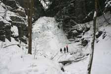 Indian Chimney Falls (Category:  Ice Climbing)