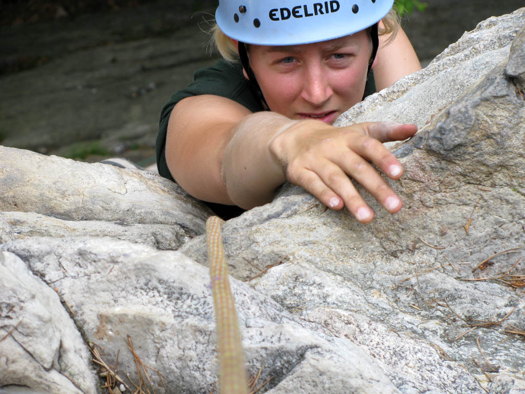 Pulling the final roof on Jackie. (Category:  Rock Climbing)