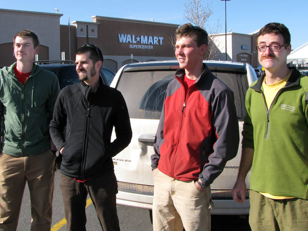 peopleofwalmart.com (Category:  Rock Climbing)