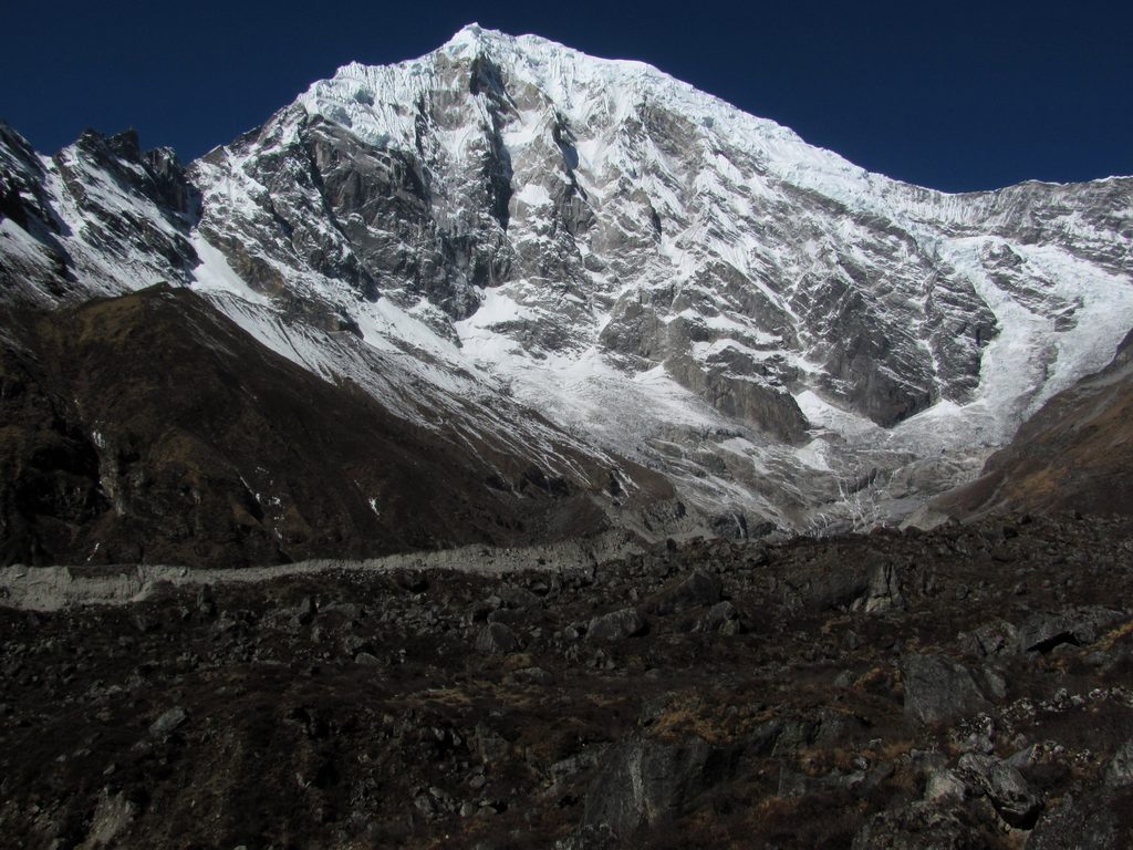 Langtang Lirung (Category:  Travel)