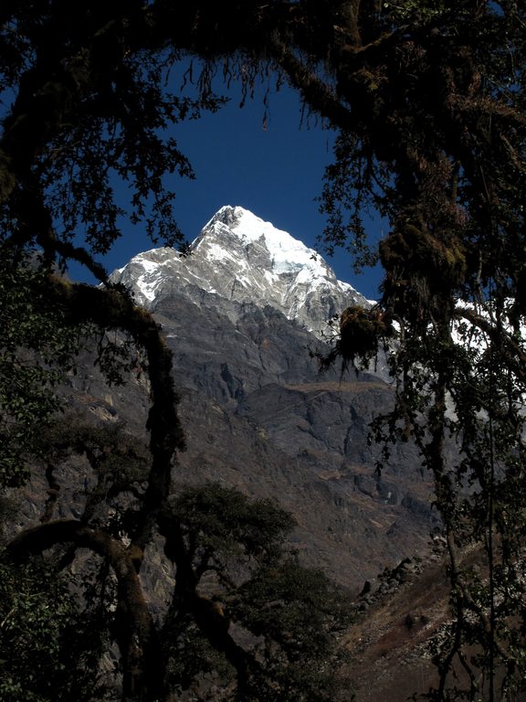 First view of Langtang II (6571m) (Category:  Travel)