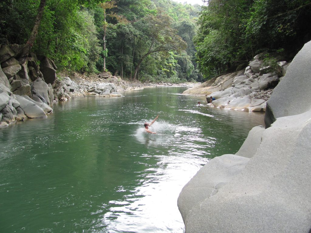 Tom on the releasable tyro. (Category:  Travel)