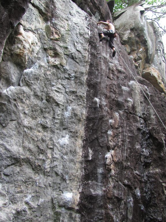 Yamin on Waimea. (Category:  Rock Climbing)