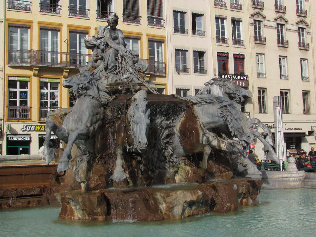 Place des Terreaux (Category:  Travel)