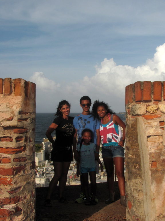 Photo shoot in El Morro (Category:  Family)