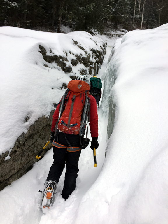 Narrow notch. Adam's favorite part of the climb. (Category:  Ice Climbing)