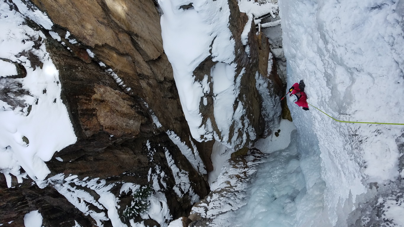 Jackie climbing at Pic O' The Vic (Category:  Ice Climbing, Skiing)