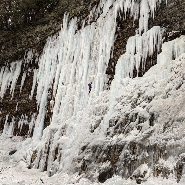 Libby on Mate Spawn and Die (Category:  Ice Climbing)