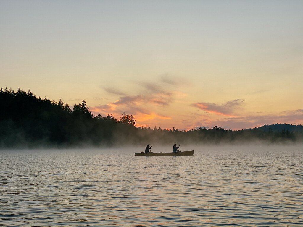 Early morning paddling in the mist (Category:  Paddling, Climbing)